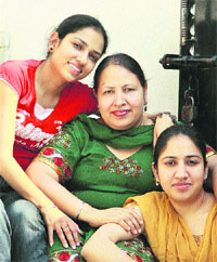 Manpreet Kaur with Amanjot and Gurpreet