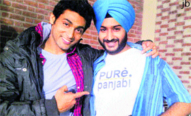 Jass Bhatia with his I dont Love co-actor Rusiaan Mumtaaz.