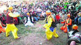 A cultural programme being held in Pahalgam as a part of the ongoing folk festival. 