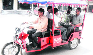 A battery-operated rickshaw in Amritsar. These vehicles create no sound or air pollution.