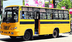 A school bus flouts rules by plying on road without the name or phone number of the school on it in Jalandhar