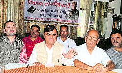 HLP vice-president Khushi Ram Balnatah addresses mediapersons in Mandi on Friday