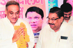 Chief Minister Vijay Bahuguna at a function of statehood activists in 