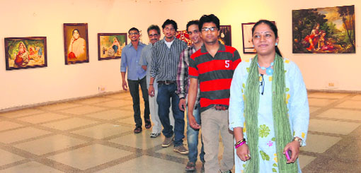 The group of artists showcasing the works.