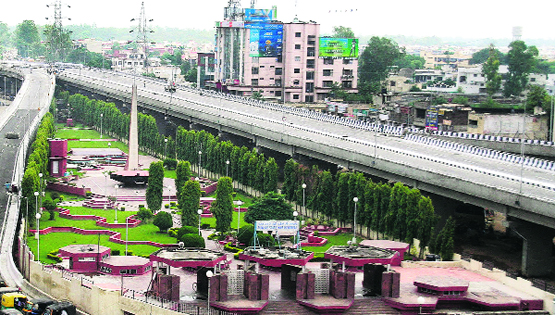 A view of War Memorial and a flyover in Jalandhar.