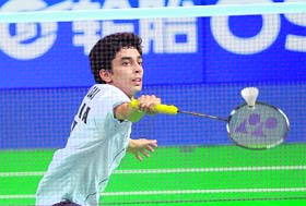 RMV Gurusaidutt defeated local player Andre Kurniawan Tedjono 22-20 21-16 on Wednesday