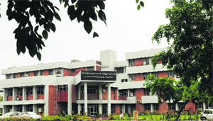 Dr Harvansh Singh Judge Institute of Dental Science and Hospital, Panjab University, Sector 25, Chandigarh. 