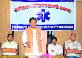 Suryakant Dhasmana, vice-president of the Uttarakhand Congress, addresses a convention of the Paramedical Workers Welfare Society in Dehradun on Sunday