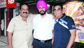 L -R Baboo Mittal, Randhir Singh Dheera & Amit Mann