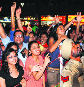 Music lovers enjoy the performance of Diljit Dosanjh at the Sector 17 Plaza in Chandigarh on Friday.  