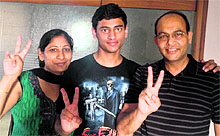 Ritish Goyal with his parents in Ludhiana