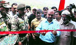 Deputy Commissioner Sajjad Ahmed Khan inaugurates the water point at Kalai