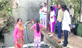  Barlowganj residents complain about the faulty drainage system of Jaypee Hotel on Tuesday