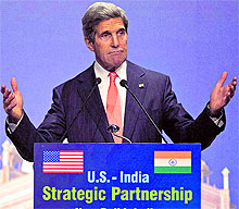 US Secretary of State John Kerry emphasised that India and USA should unite as partners to build a smart and strong future