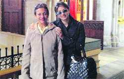 Tanuja & Tanishaa Mukerji