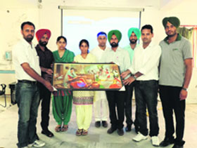 Participants at the workshop conducted for in-service teachers at Guru Kashi University, Talwandi Sabo, being felicitated by the organisers.