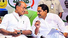AP Congress in charge Digvijay Singh with Chief Minister N Kiran Kumar Reddy at the launch of Mee Seva services in Hyderabad on Monday