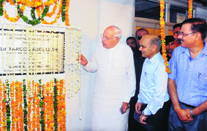 Union Minister for New and Renewable Energy Farooq Abdullah inaugurates a solar power plant at Paryavaran Bhawan in Chandigarh on Wednesday.