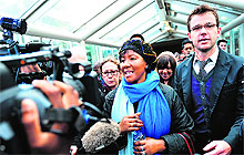 Nelson Mandelas daughter Makaziwe and her lawyer leave a Mthatha court on Wednesday after it ordered that the remains of Mandelas children be returned to his village