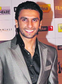 Helping hand: Ranveer Singh