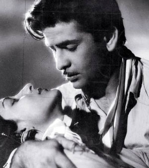 Nargis and Raj Kapoor in Barsaat