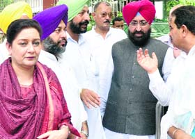 Pradesh Congress chief Partap Bajwa (2nd from right) with a delegation outside Sonia Gandhis residence in Delhi on Monday