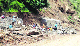 Work continues on the Bhaderwah-Chamba road. It will connect Doda district with Himachal Pradesh.