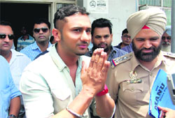 Rap singer Honey Singh outside the Nawanshahr SSPs office on Thursday. Tribune photo: Malkiat Singh
