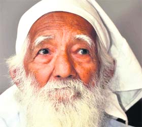  Sunder Lal Bahuguna, , pioneer of the Chipko Movement
