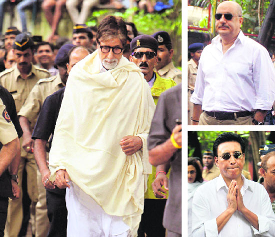 (Clockwise from R) Bollywood actor Amitabh Bachchan, Anupam Kher and Danny Denzongpa during the funeral of veteran actor Pran in Mumbai.