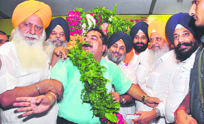 Akali leaders felicitate Deputy Chief Minister Sukhbir Badal in Ludhiana on Wednesday.