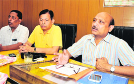 Members of the managing committee of SSD Girls College briefing media persons on Thursday.