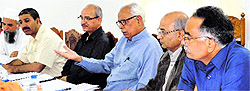 Governor NN Vohra discusses arrangements for the Regional Science Congress in Jammu on Sunday