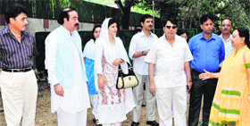 Amrit Malhotra, Chairman of the Legislative Council, along with House Committee members at Rajaji Marg for an on-the-spot inspection of assets in New Delhi.