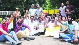protest outside the VCs office at Panjab University on Monday.