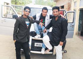 (From left) Micky who was tagged by Hitesh (centre) and Samvit one hour before the incident