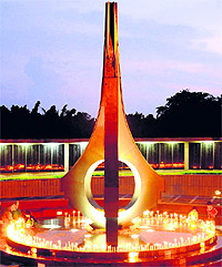 Residents light candles at the War Memorial in Sector 3 to pay tributes to Kargil martyrs on Friday