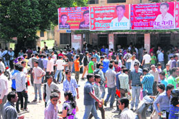 Students throng DAV (PG) College to buy admission forms in Dehradun on Saturday after the strike by students unions ended.