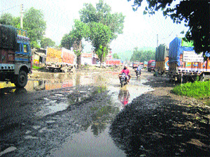 Vehicles on the Dadaur road on Monday.