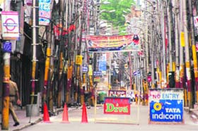 A deserted view of Raghunath Bazaar