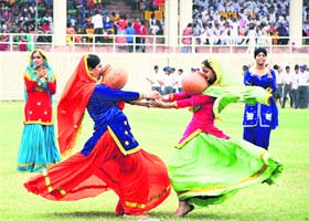 Dance of freedom: Girls perform a dance during the full dress rehearsal for the Independence Day function at Guru Gobind Singh Stadium in Jalandhar on Tuesday