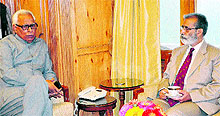 A wrong photograph was inadvertently carried with the report Governor briefed on Jammu Central varsity functioning (Page 4, August 14). The correct photograph above shows Governor NN Vohra with Vice Chancellor of the Central University of Jammu SS Bloeria at Raj Bhawan in Srinagar on Tuesday. The error is regretted