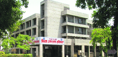 Lord Mahavir Civil Hospital. Photo: Inderjeet Verma