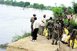 Army personnel strengthen a bunker in Fazilka on Thursday