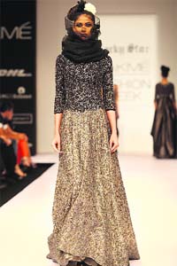 A high neck outfit by Rocky S