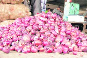 Onions at Sabzi Mandi in Amritsar