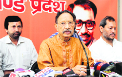 Former Uttarakhand Chief Minister Maj-Gen B.C.Khanduri (retd) addresses mediapersons in Dehradun on Thursday. Tribune photo Vinod Pundir