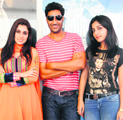 Actor Mahreen Kaleka, Harbhajan Mann and Sonia Mann at a promotional programme in Jalandhar.
