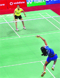 Hyderabad Hotshots Saina Nehwal beat PV Sindhu of Awadhe Warriors 21-15, 21-7 in the final of the 2013 Indian Badminton League on Saturday.