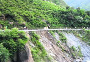 The fragile hills on the Chamba-Bharmour highway. 